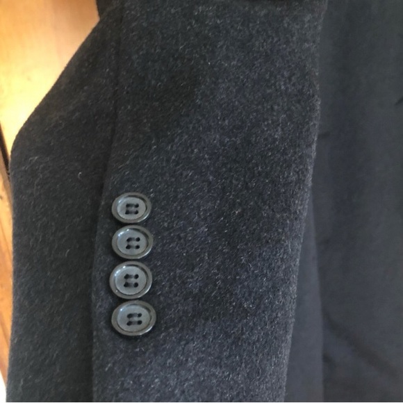 Mens IZOD long coat, size 38R - Picture 2 of 8